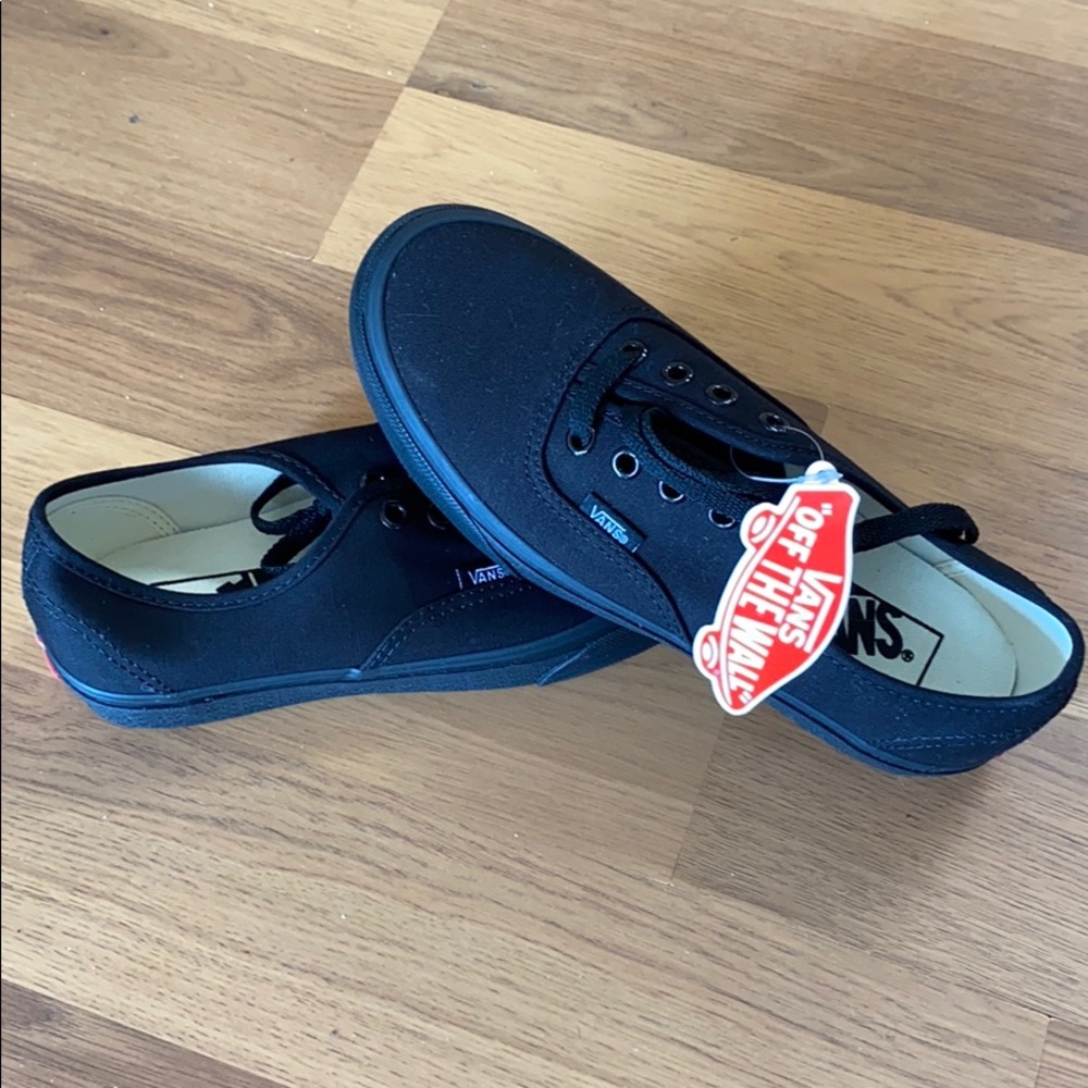 Black vans